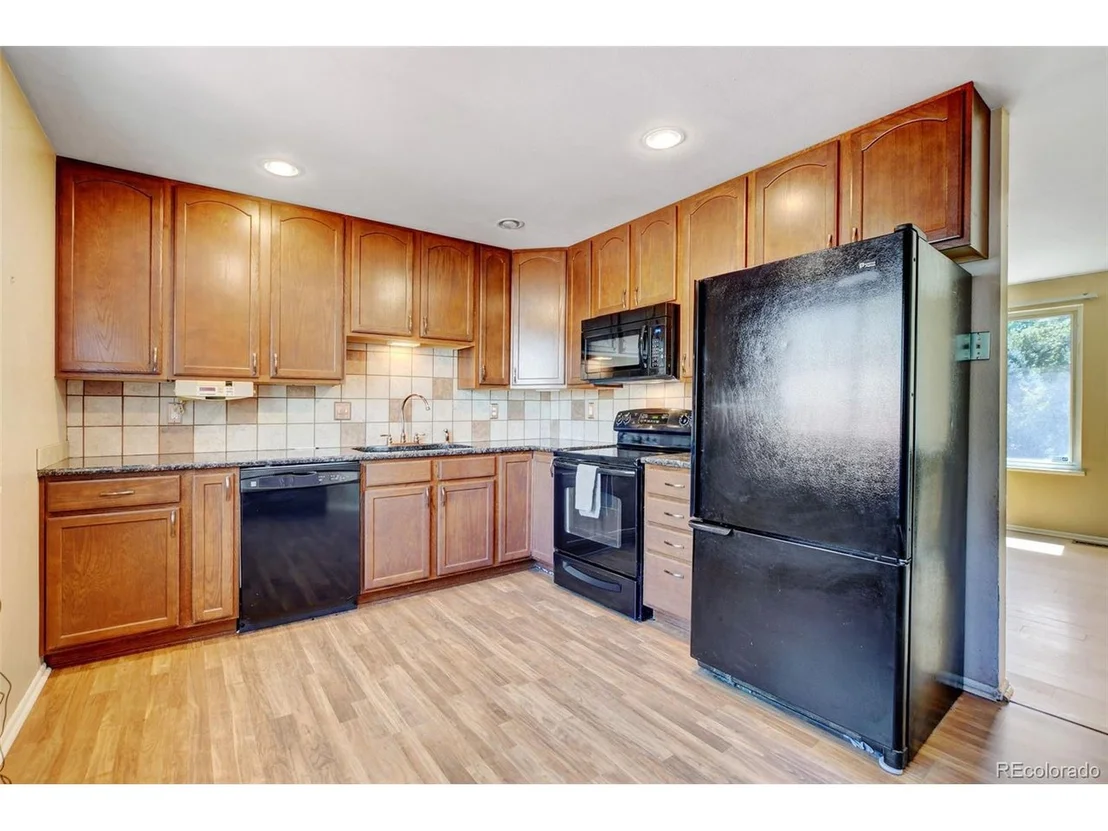 Photo of 12445 W 70th Pl
