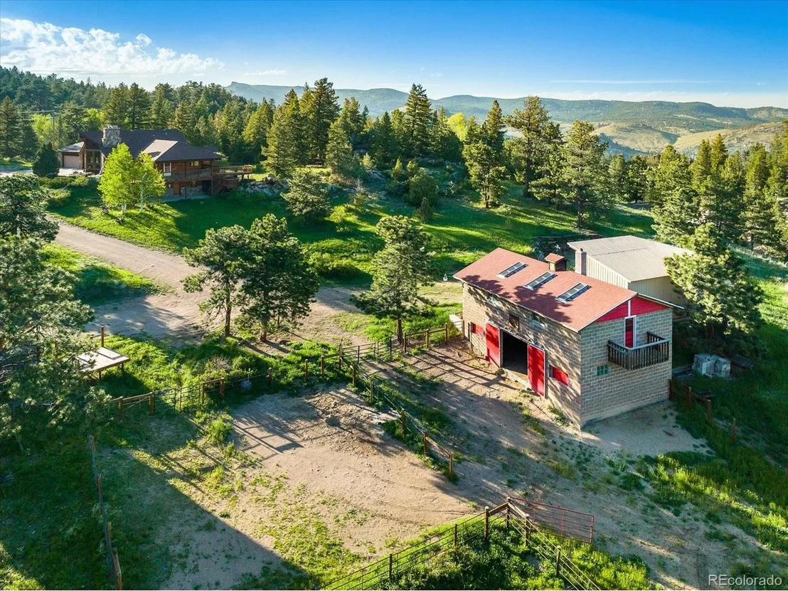Photo of 283 Chute Rd