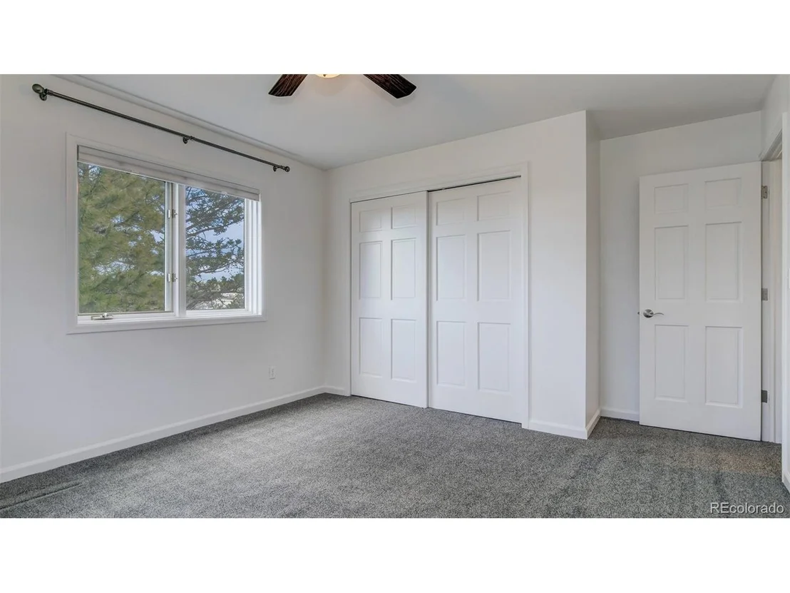 Photo of 1494 Deerpath Rd