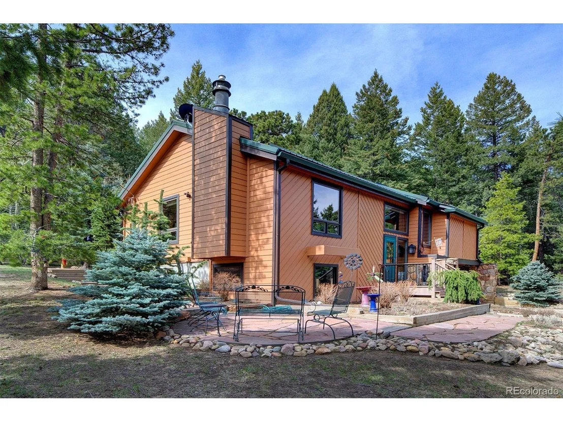 Photo of 25178 Stanley Park Rd