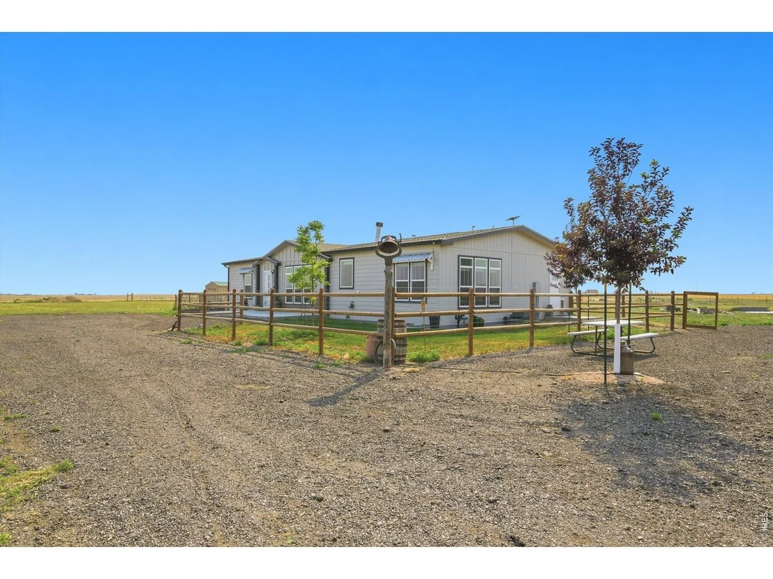 Photo of 1902 County Road 63