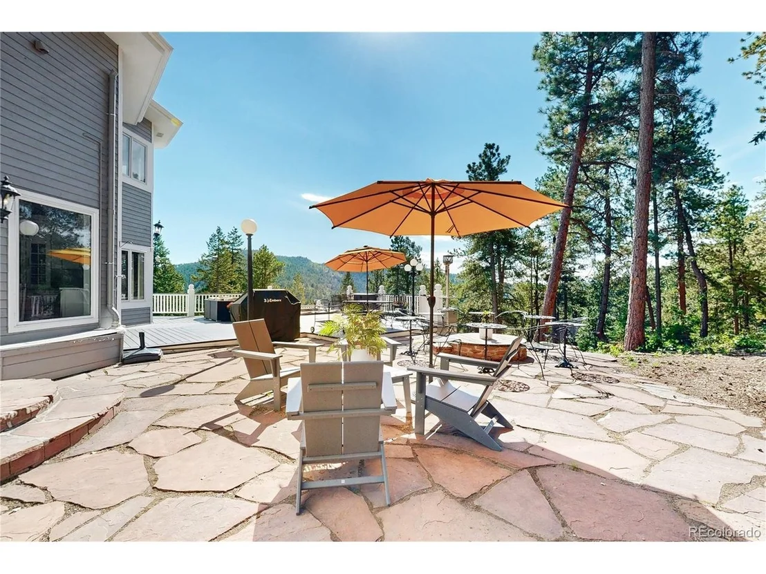 Photo of 7692 Surrey Dr