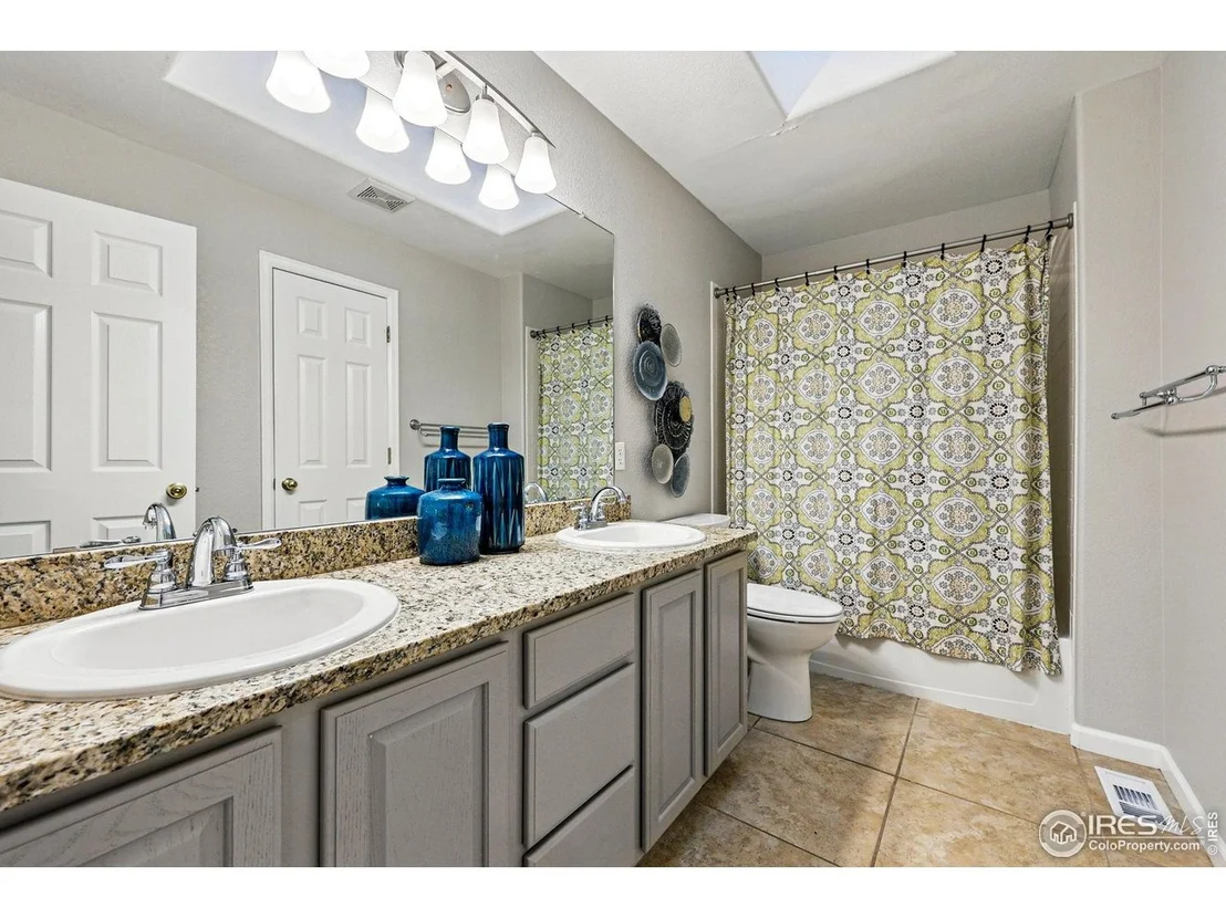 Photo of 6105 El Diente Cir