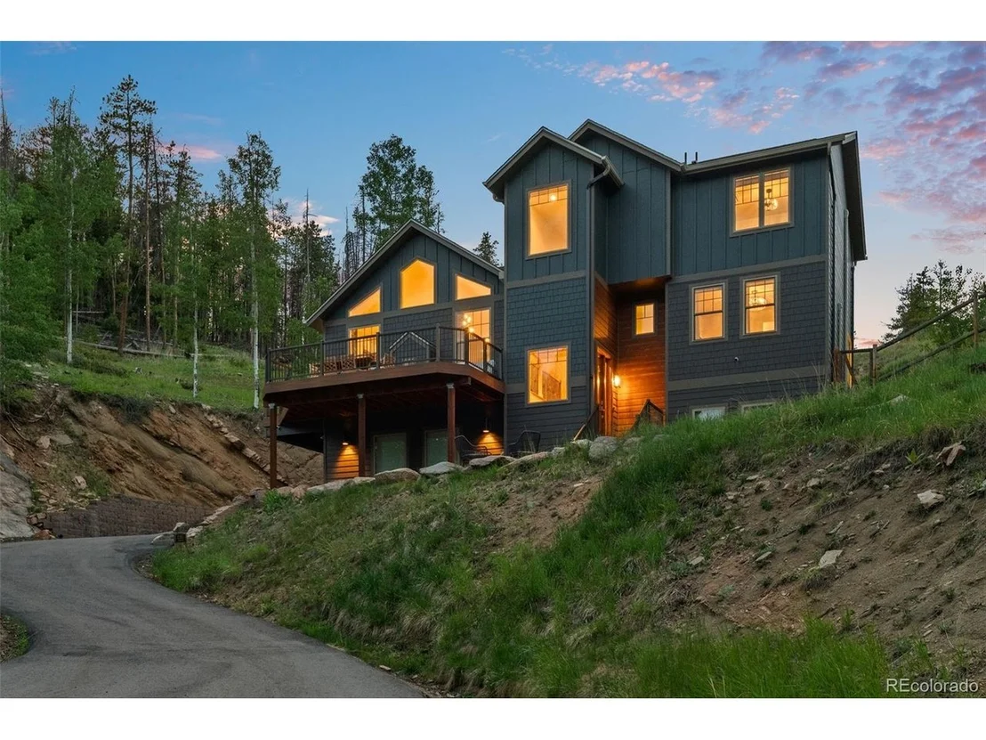 Photo of 32311 Lodgepole Dr