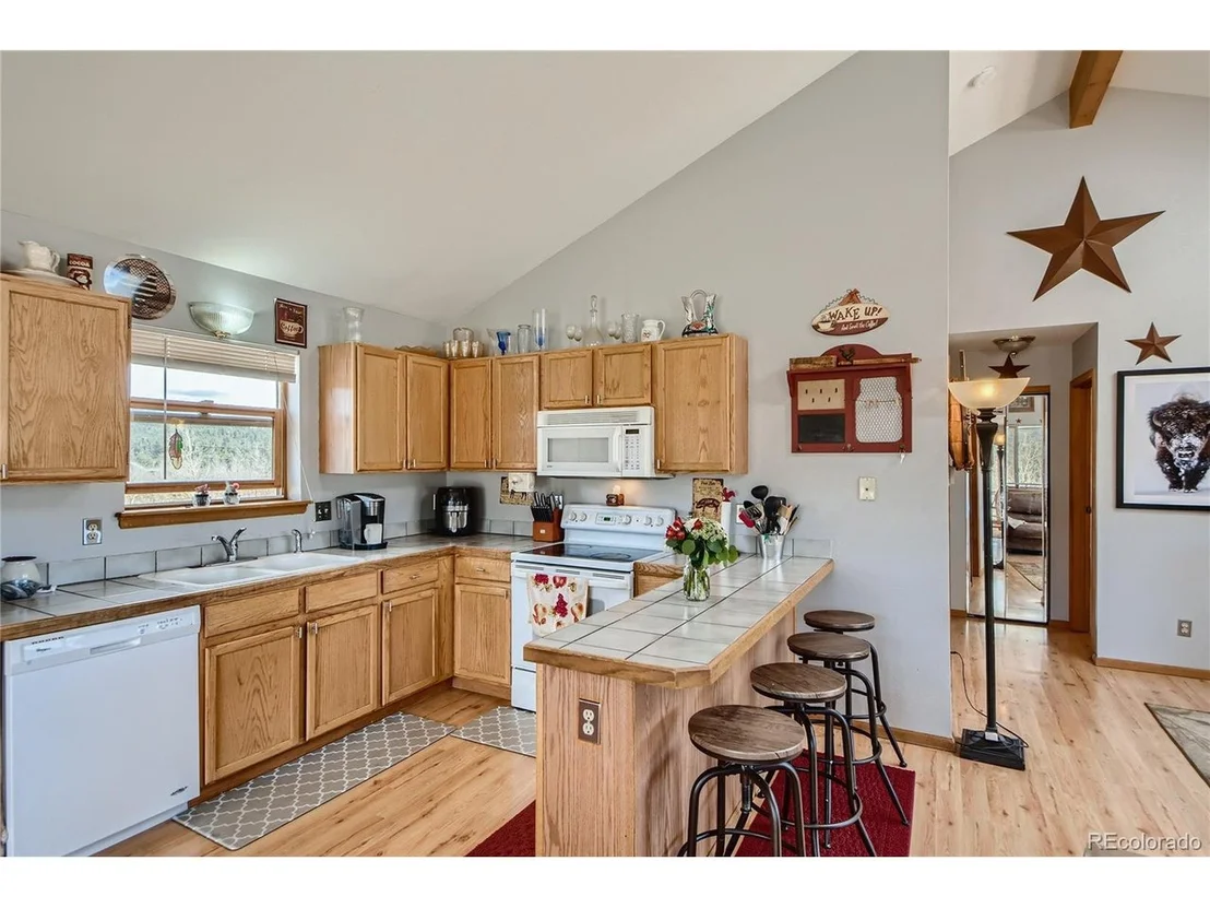 Photo of 228 Quartz Cir