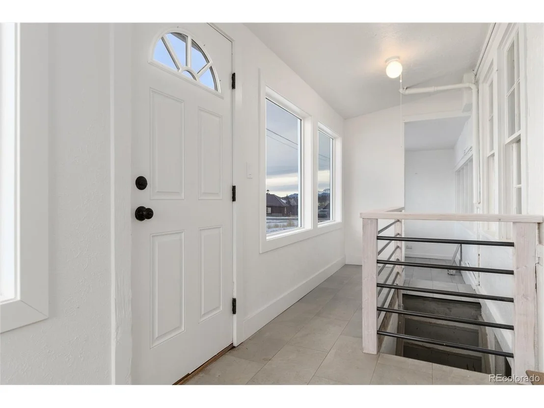 Photo of 550 Castello Ave