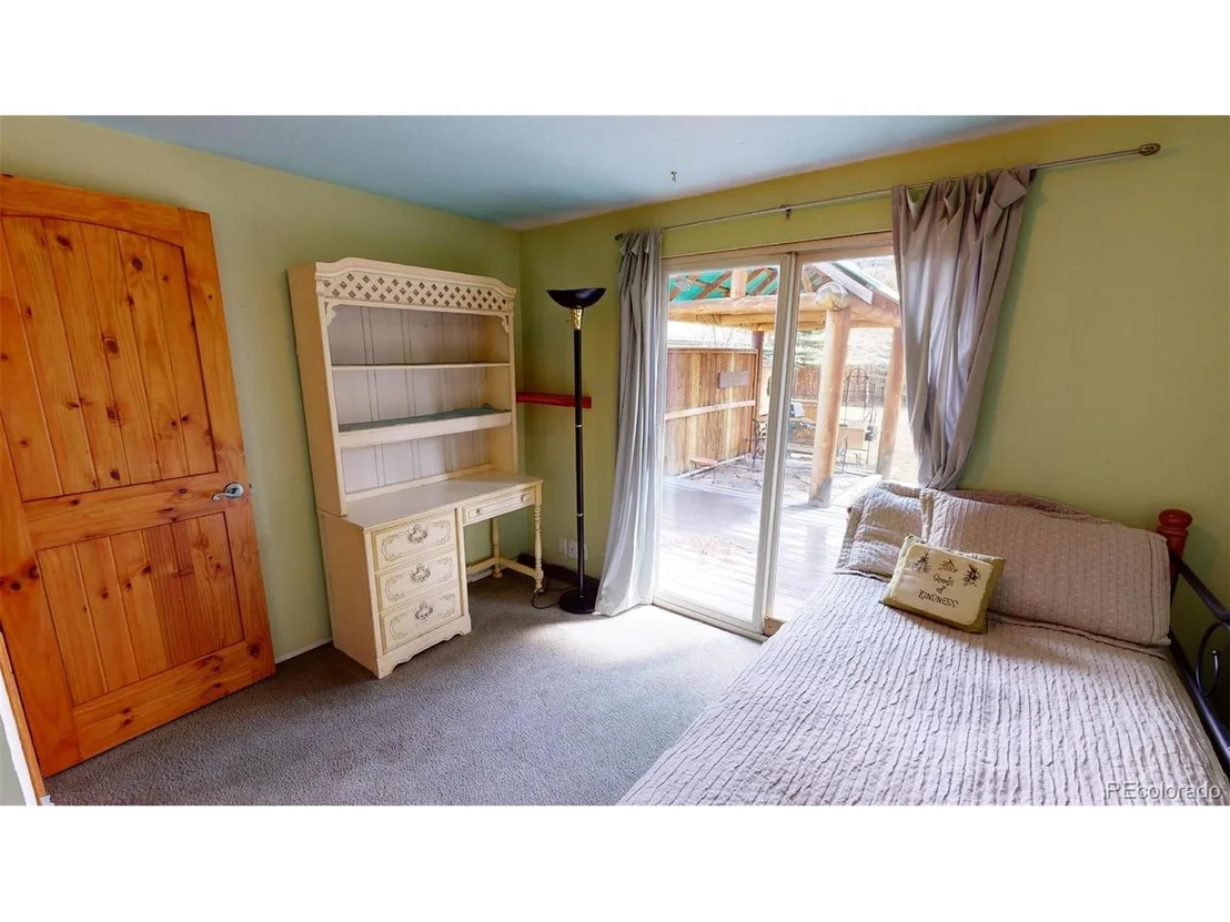 Photo of 452 Cascade Cir