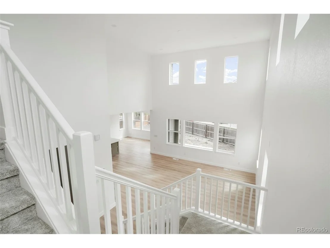 Photo of 13342 Newport Cir