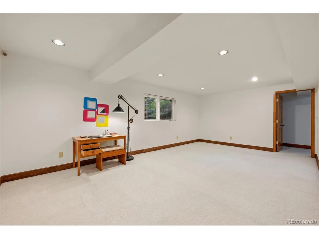 Photo of 9370 Cornell Cir