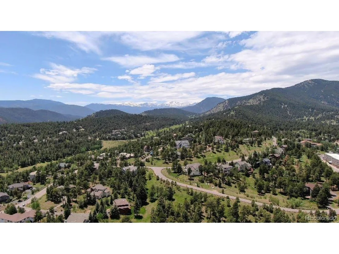 Photo of 417 Witter Gulch Rd