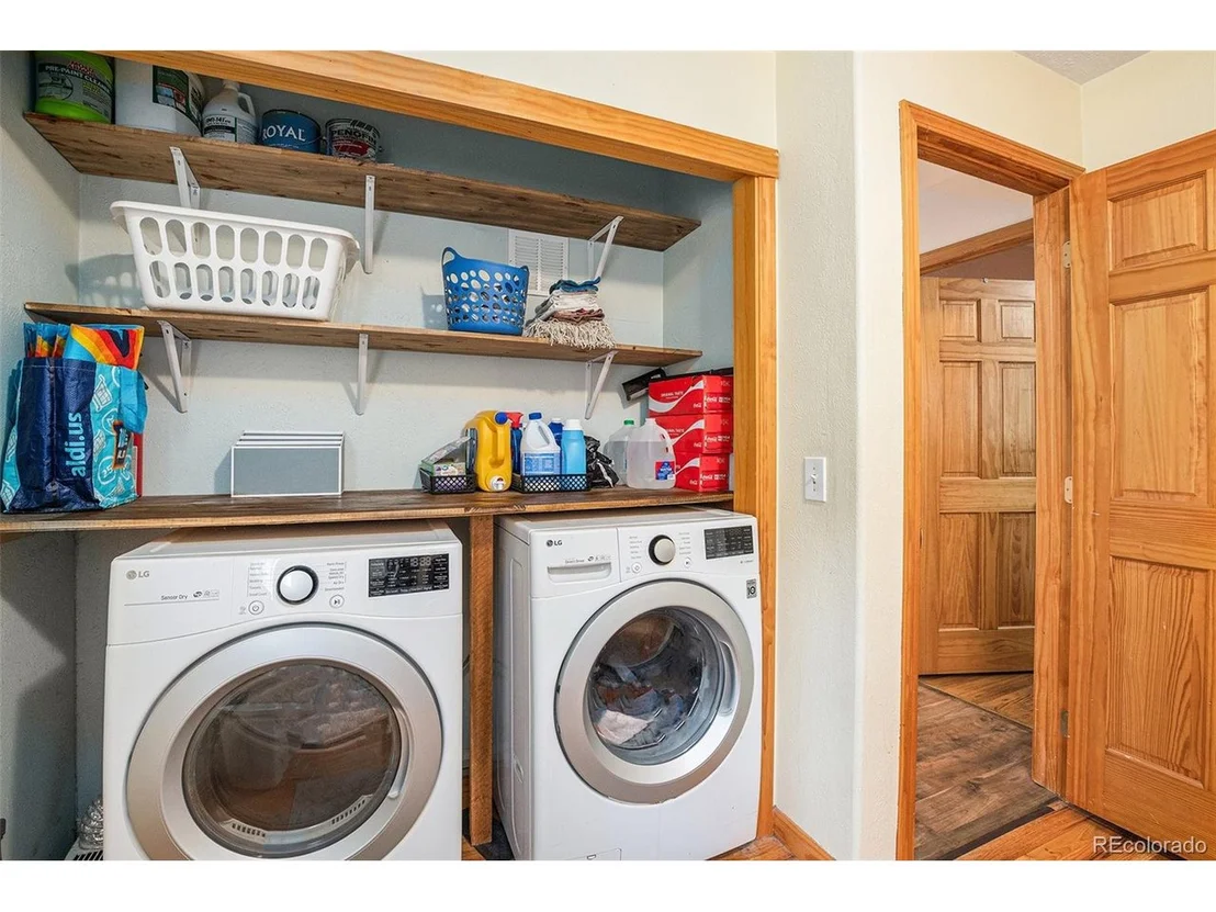 Photo of 30815 Kings Valley Way