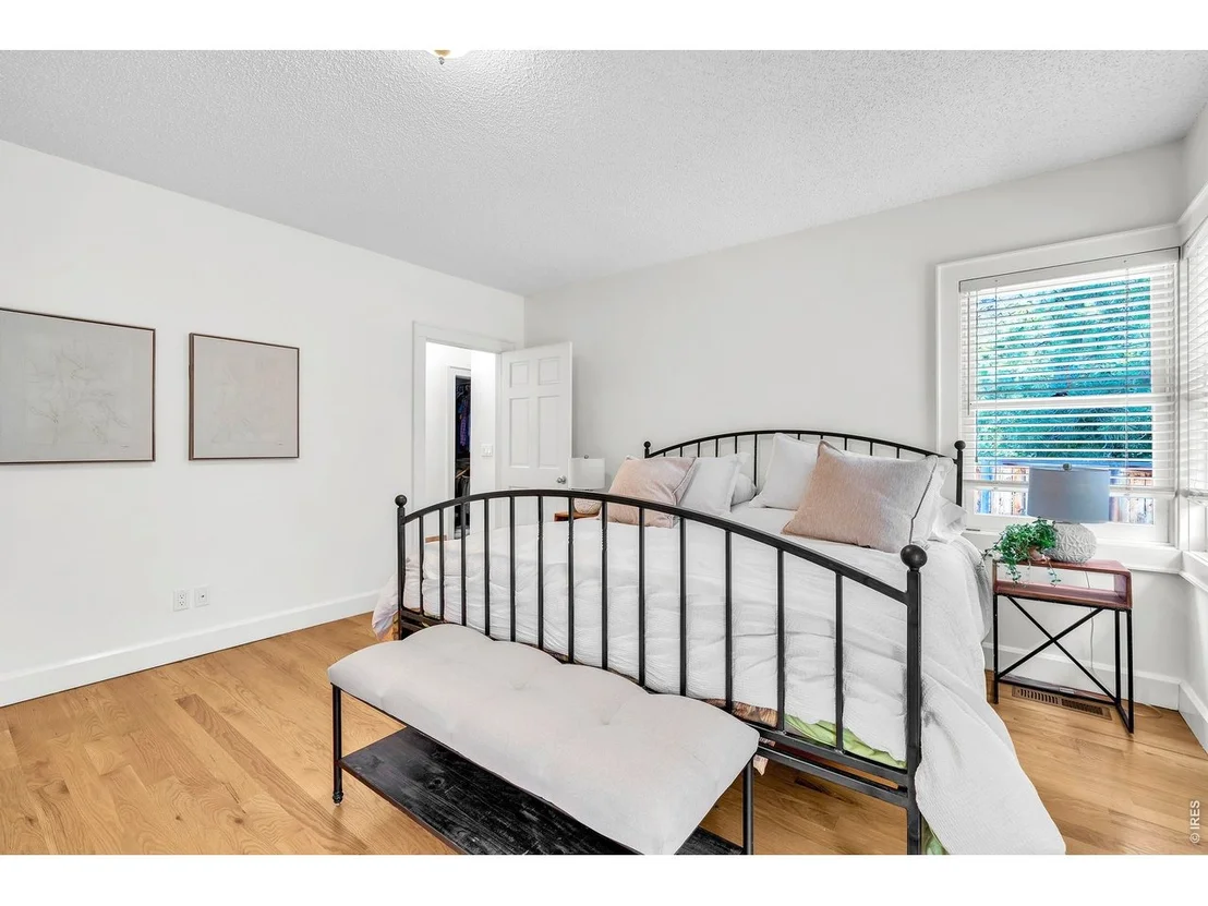 Photo of 7430 Park Pl