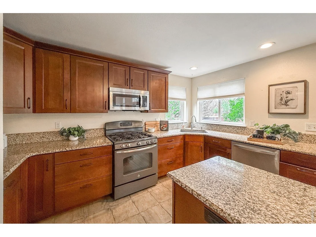 Photo of 584 Sugar Mill Pl