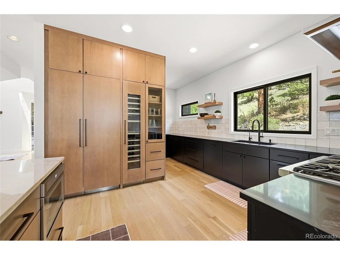 Photo of 1922 Baldy Ln