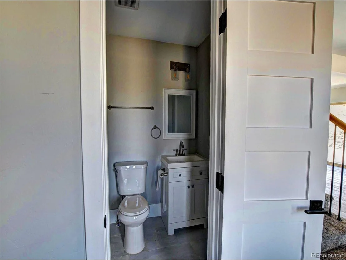 Photo of 2339 Arrowhead Dr