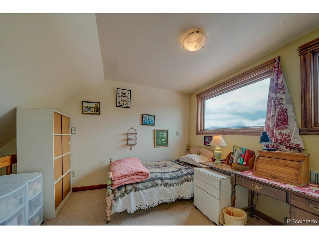 Photo of 6485 Divide Dr