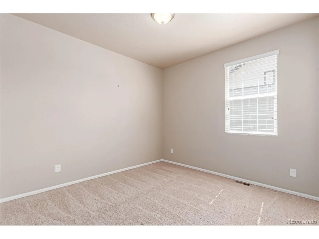 Photo of 10266 Stagecoach Ave