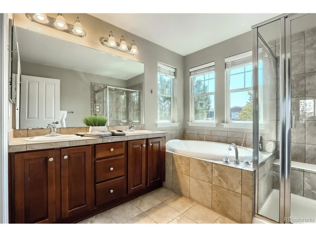 Photo of 5289 Windflower Ln