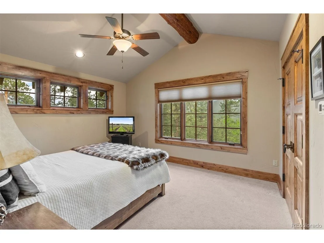 Photo of 2929 Highlands View Rd