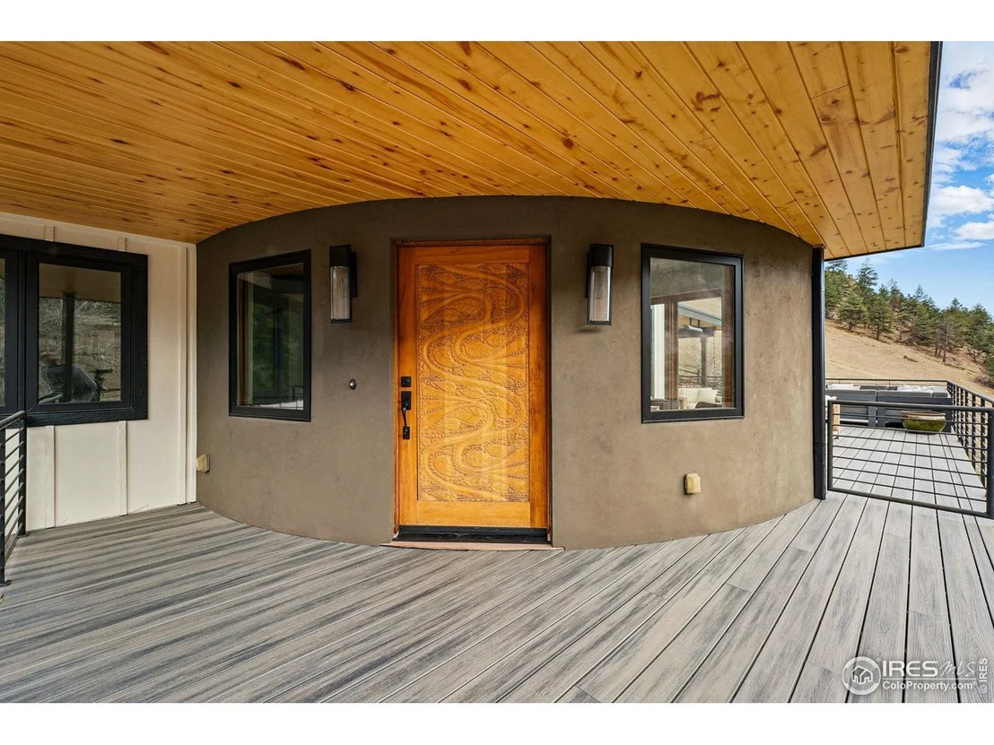 Photo of 664 Sunshine Canyon Dr