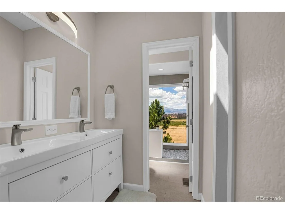 Photo of 803 Bonell Dr