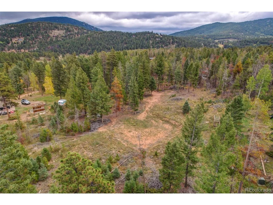 Photo of 27687 Pine Grove Trl