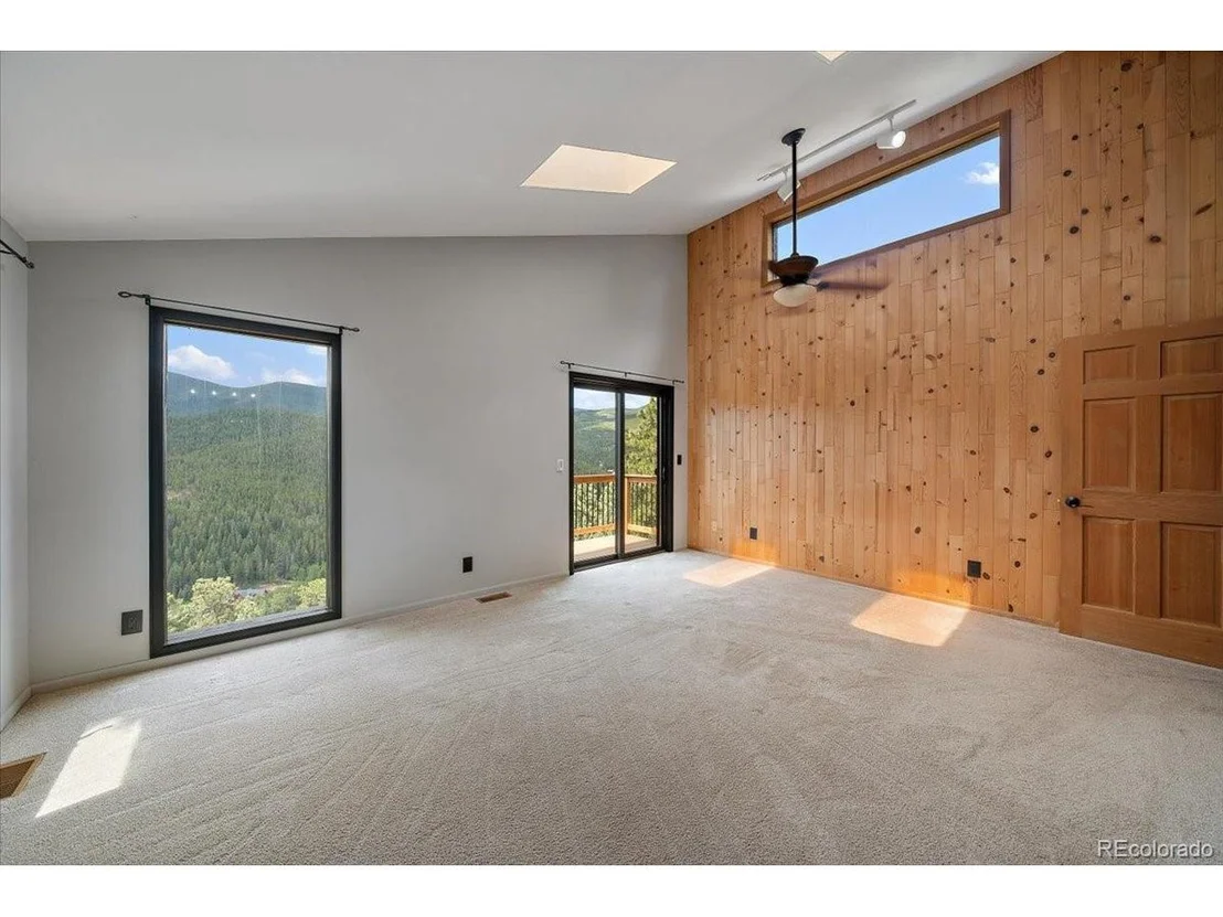 Photo of 32482 Lodgepole Dr