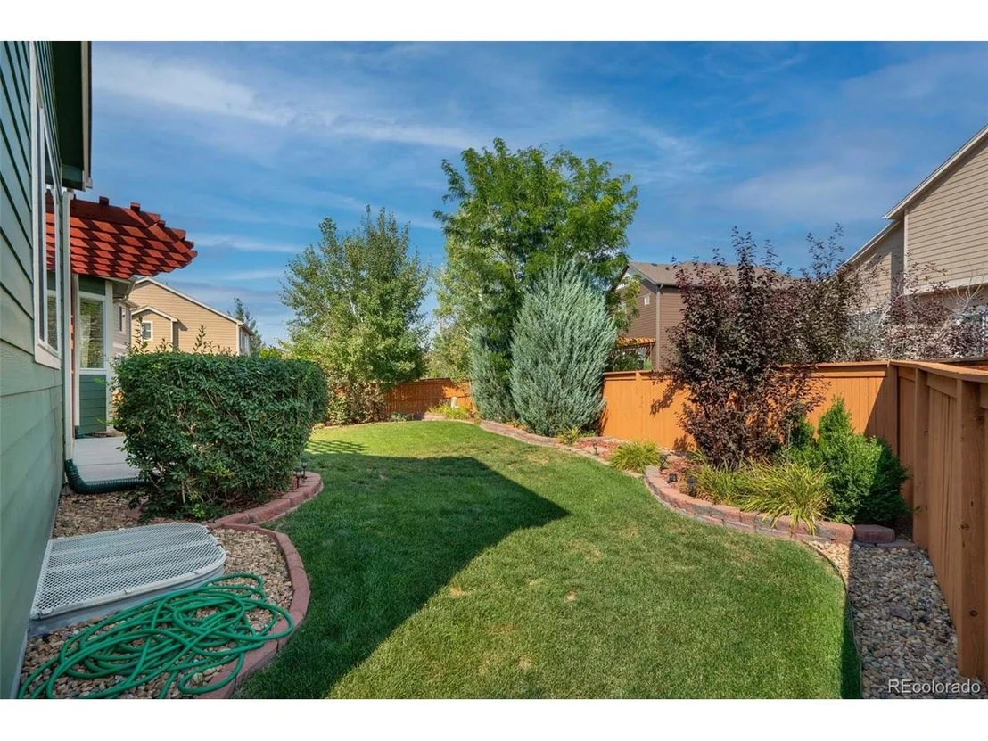 Photo of 15550 Carob Cir