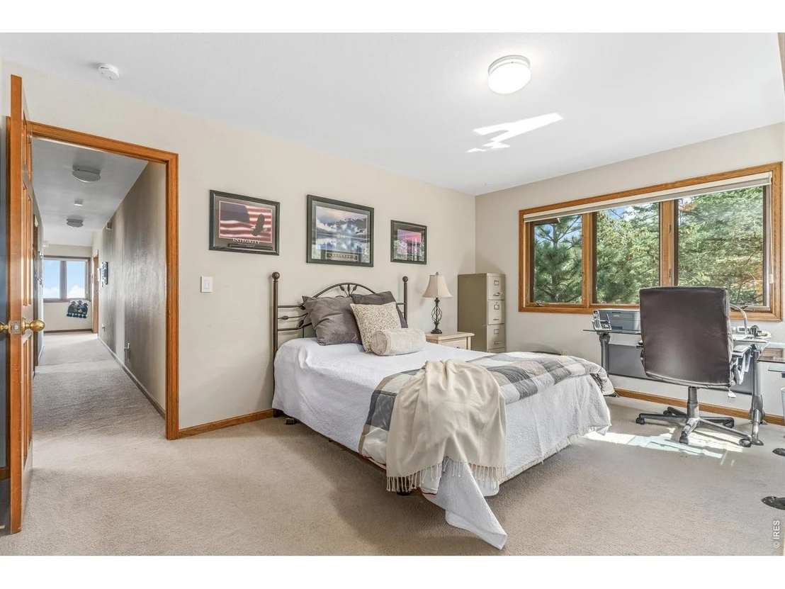 Photo of 716 Brook Rd