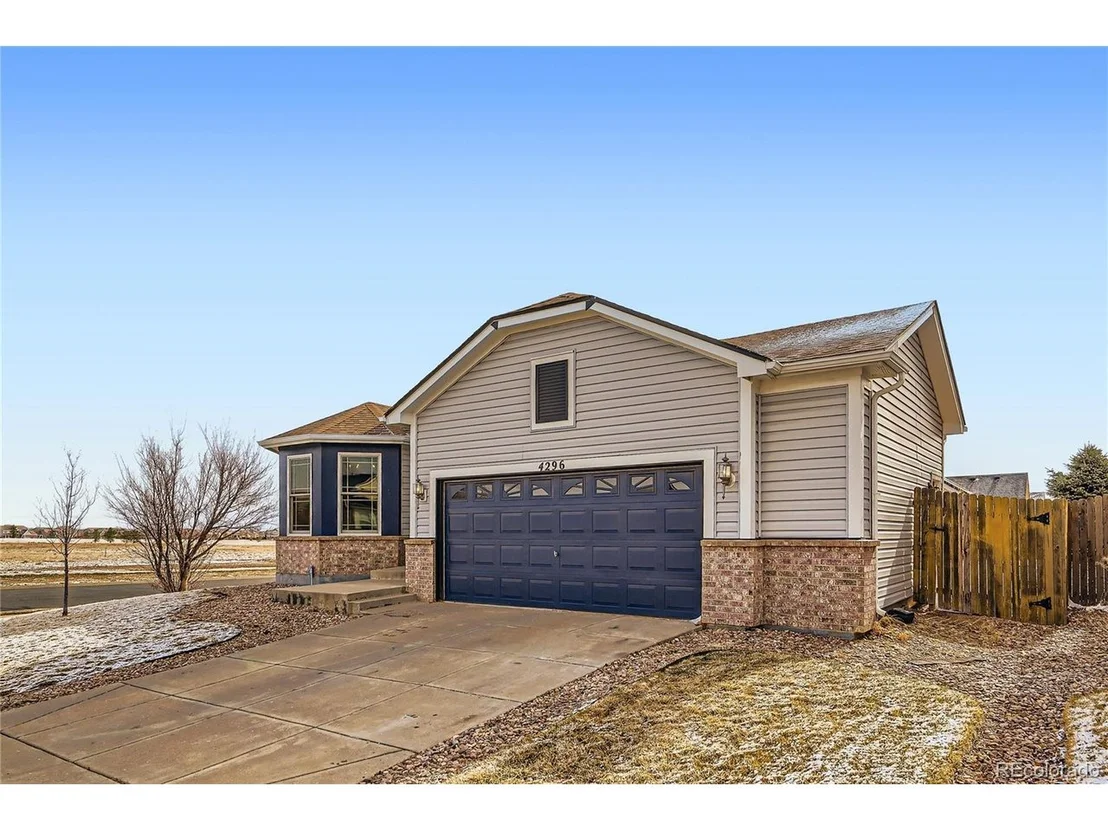 Photo of 4296 Clover Ln