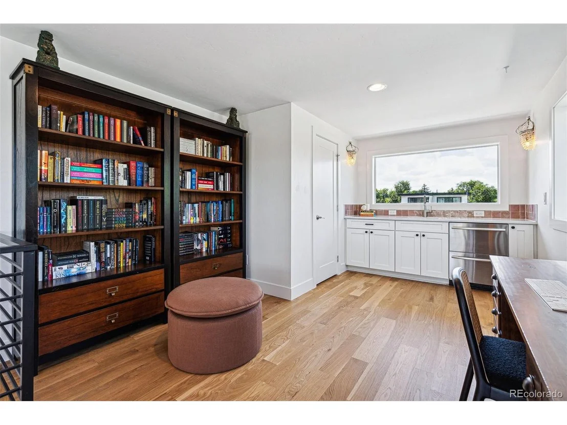 Photo of 2400 Lowell Blvd