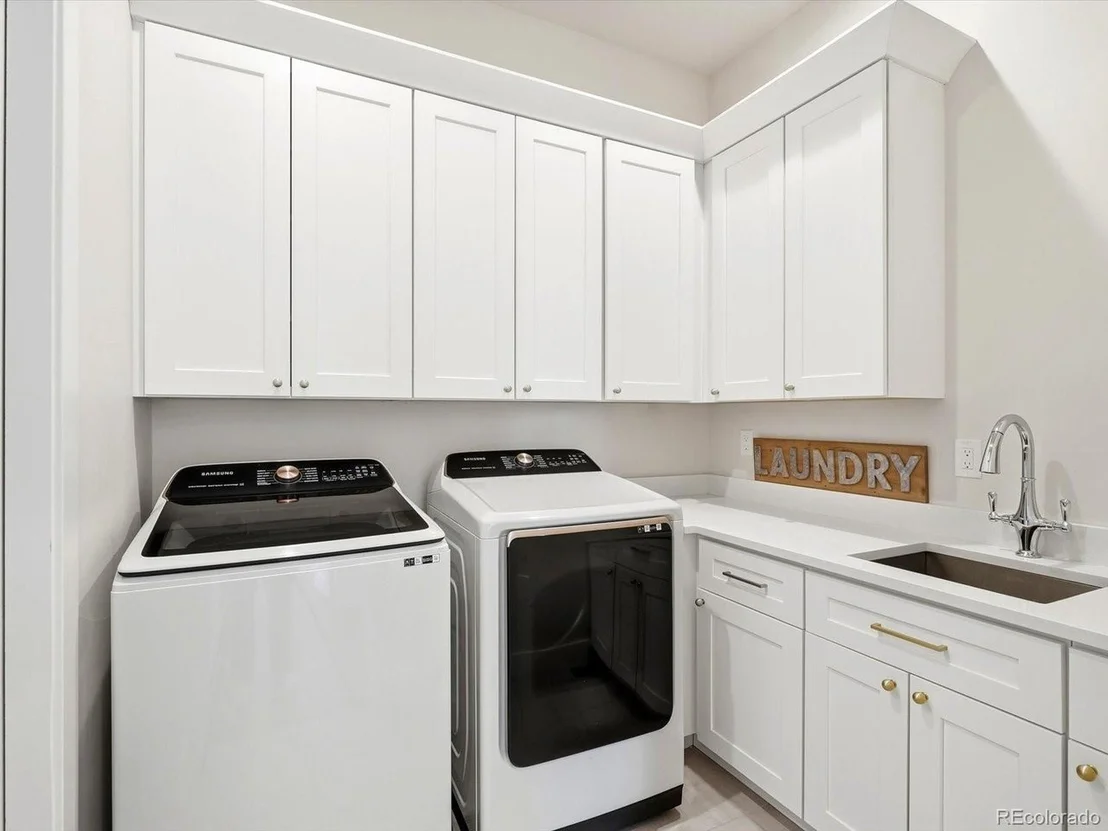 Photo of 1675 Arrowpoint Ct