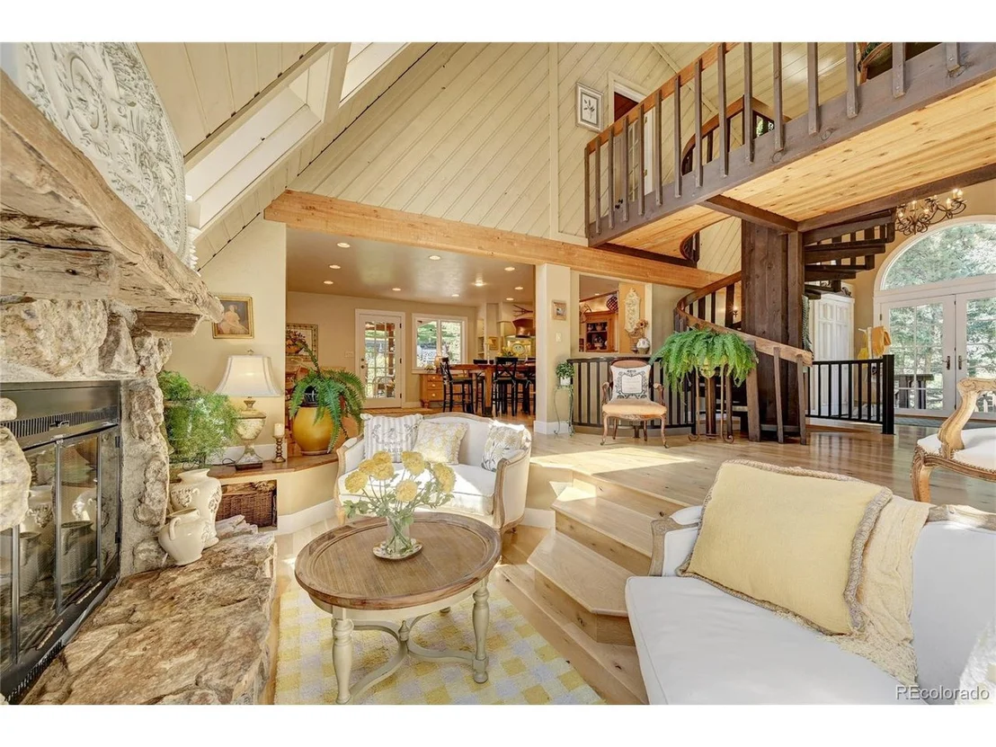 Photo of 5849 High Dr
