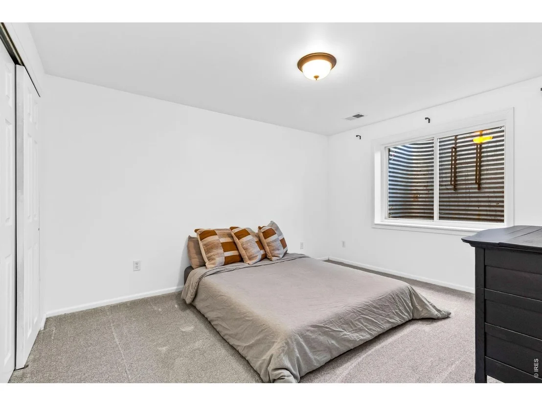 Photo of 111 Bayside Cir