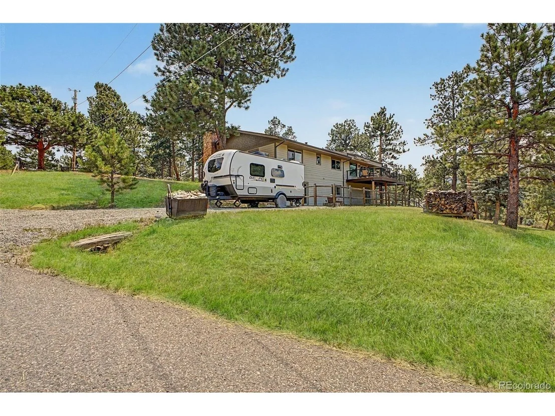 Photo of 7543 Gartner Rd