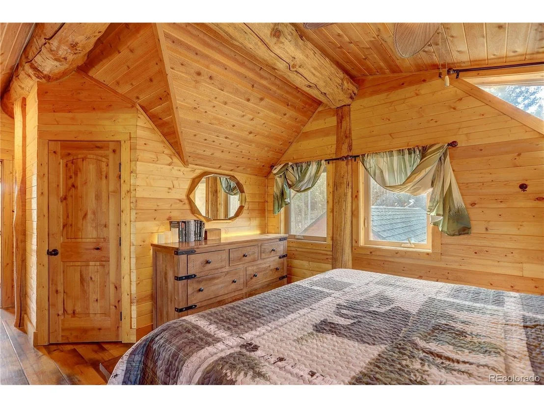 Photo of 55 Mountain Estate Dr