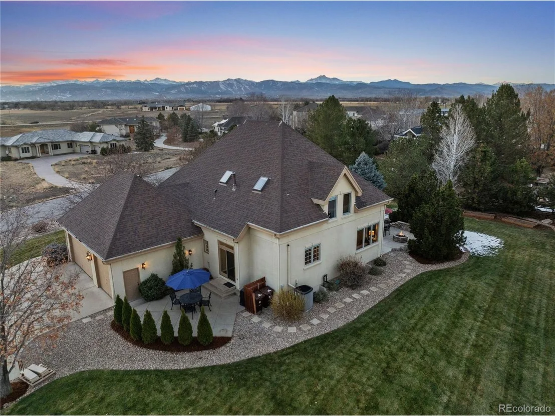 Photo of 7614 Crestview Dr