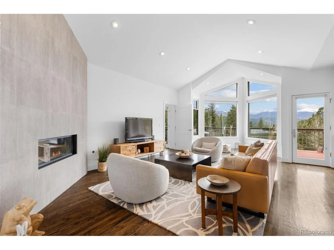 Photo of 58 Stagecoach Blvd