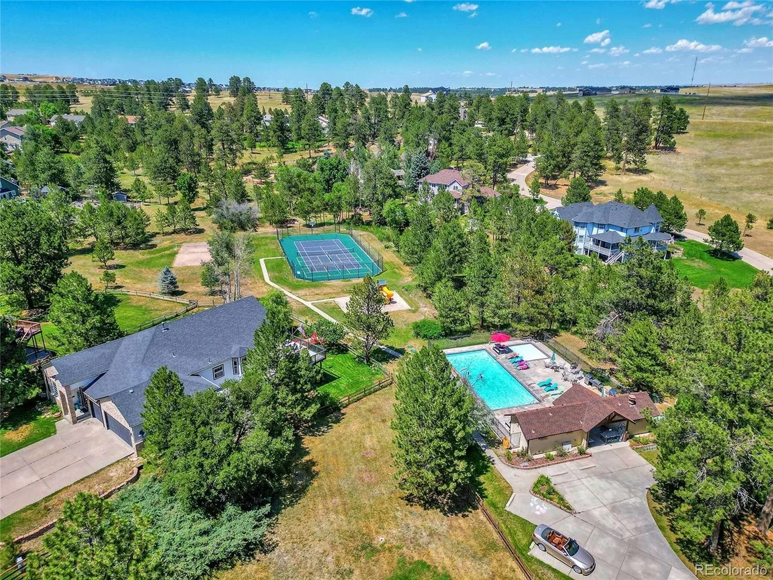 Photo of 1471 Conifer Trl