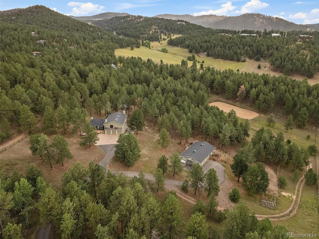 Photo of 2572 Aspen Spring Dr