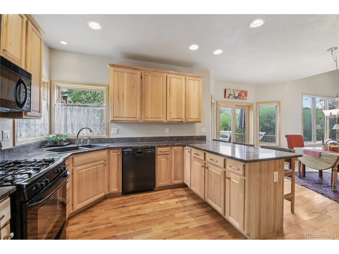 Photo of 1545 Legend Lake Cir