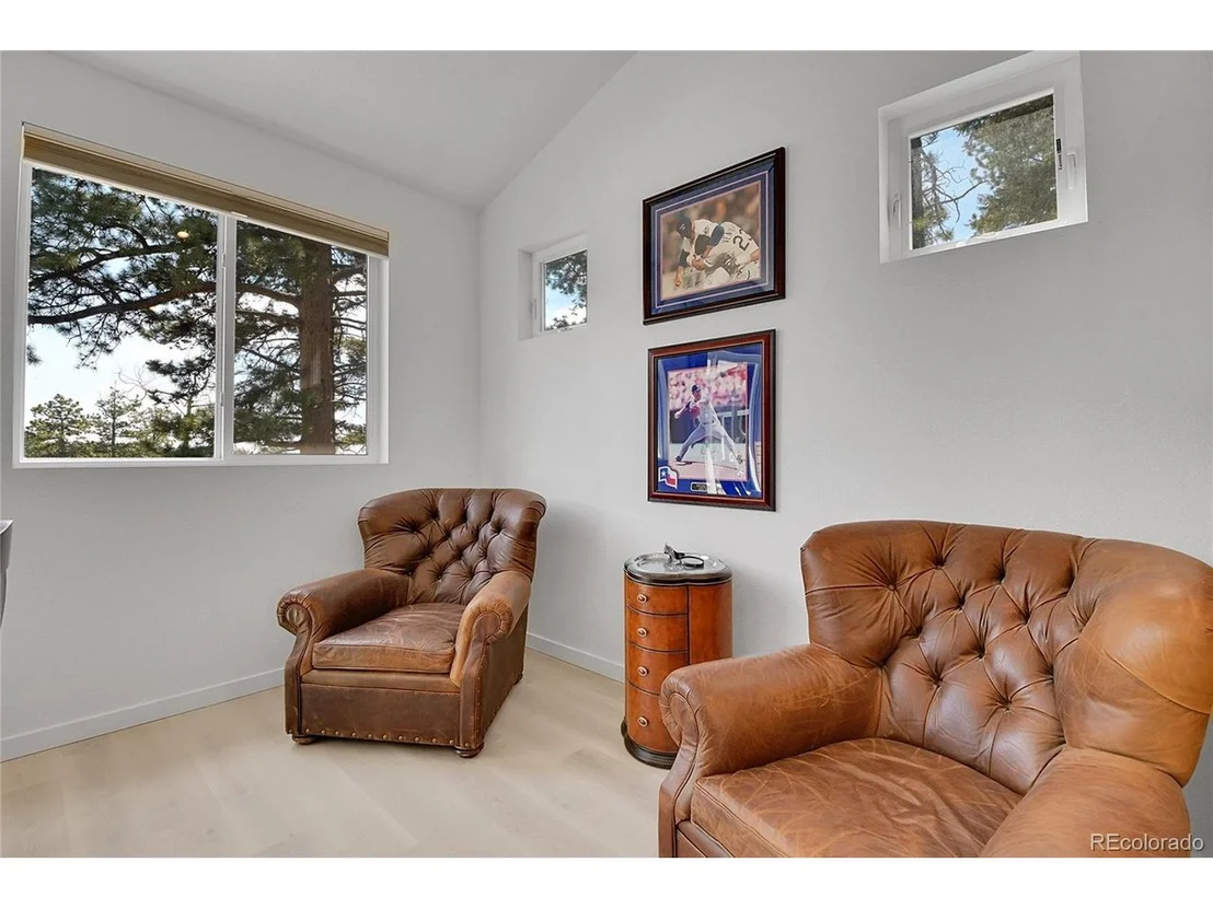Photo of 191 Diamond Dr