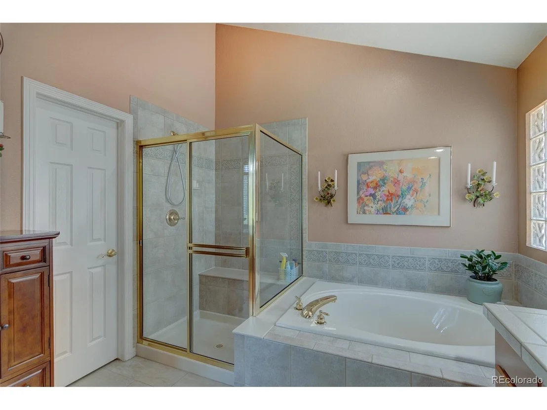 Photo of 1393 Castlepoint Cir