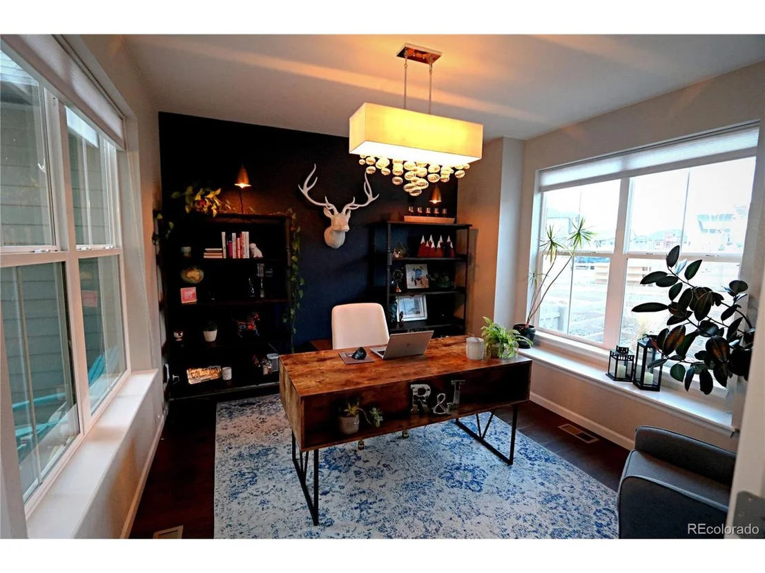 Photo of 8284 Superior Cir