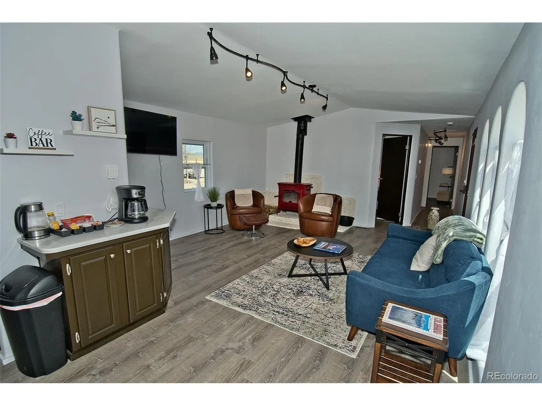 Photo of 27378 Red Cloud Ave