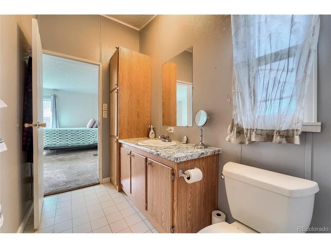 Photo of 215 Elm St