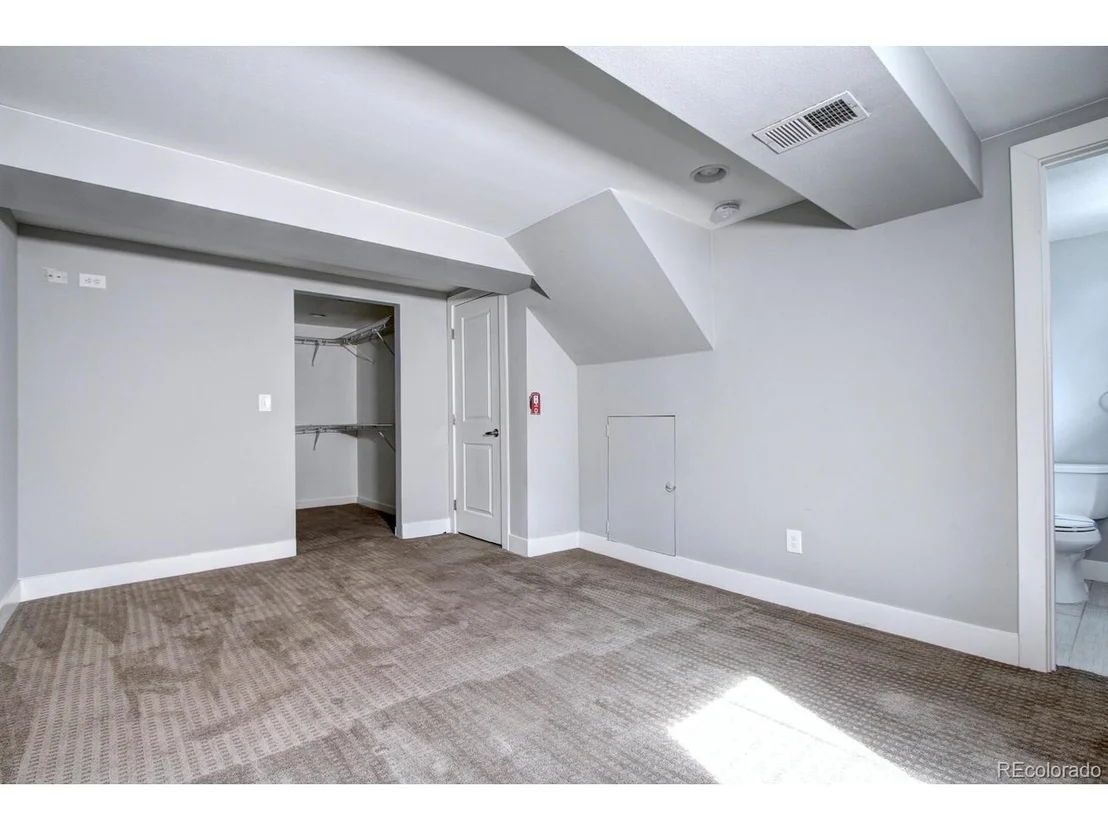Photo of 9564 W 75th Way
