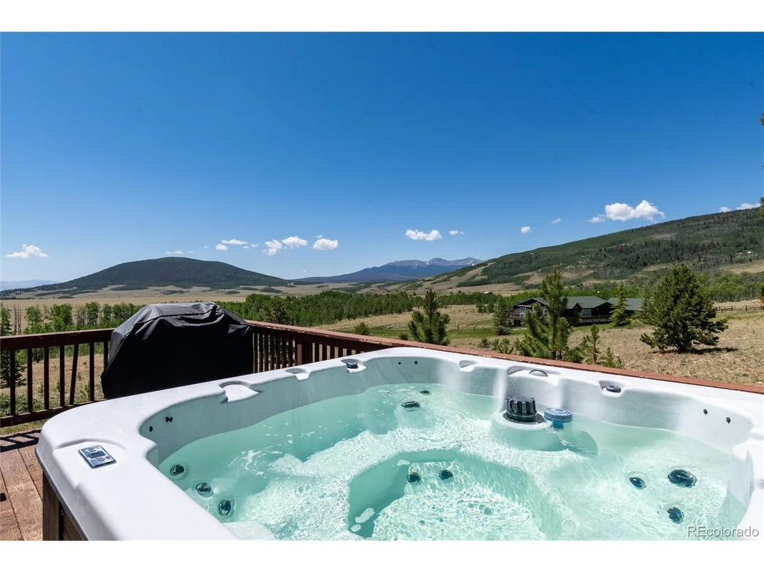 Photo of 1301 Sheep Ridge Rd