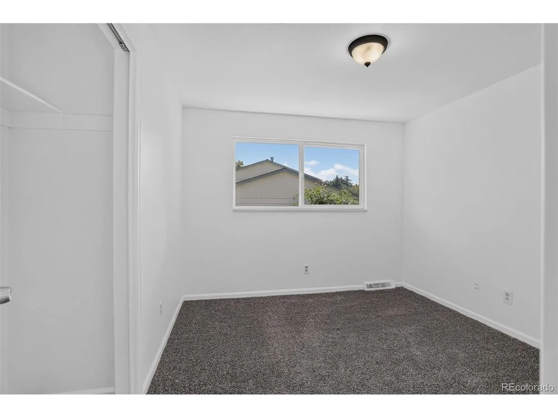Photo of 13789 Omega Cir