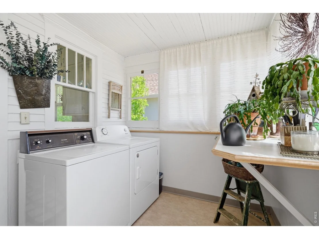 Photo of 212 2nd St